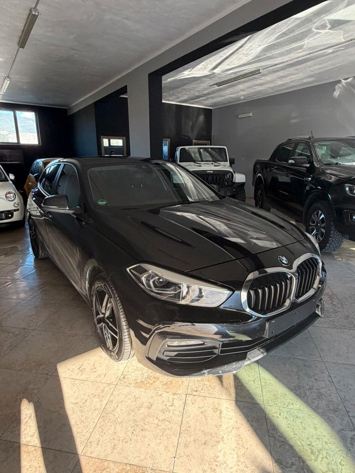 Bmw 118 118d 5p. Sport