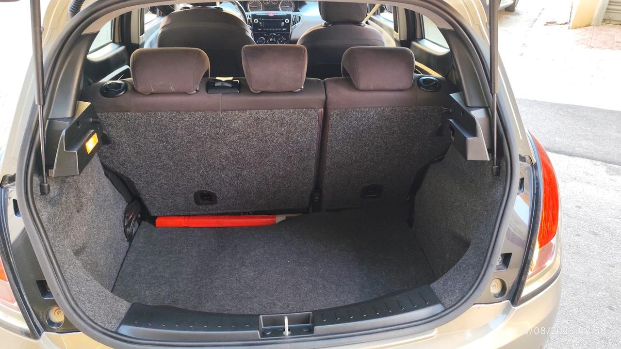 Lancia Ypsilon 1.3 MJT 16V 95 CV 5 porte S&S Gold