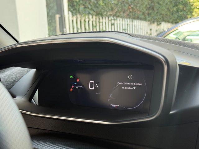 PEUGEOT 2008 Hybrid 136 e-DCS6 GT da?319,00
