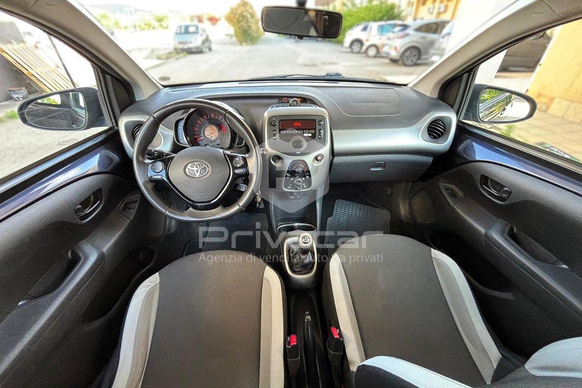 TOYOTA Aygo 1.0 VVT-i 69 CV 5 porte x-wave