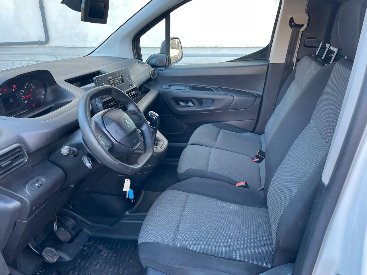Peugeot Partner Premium L2