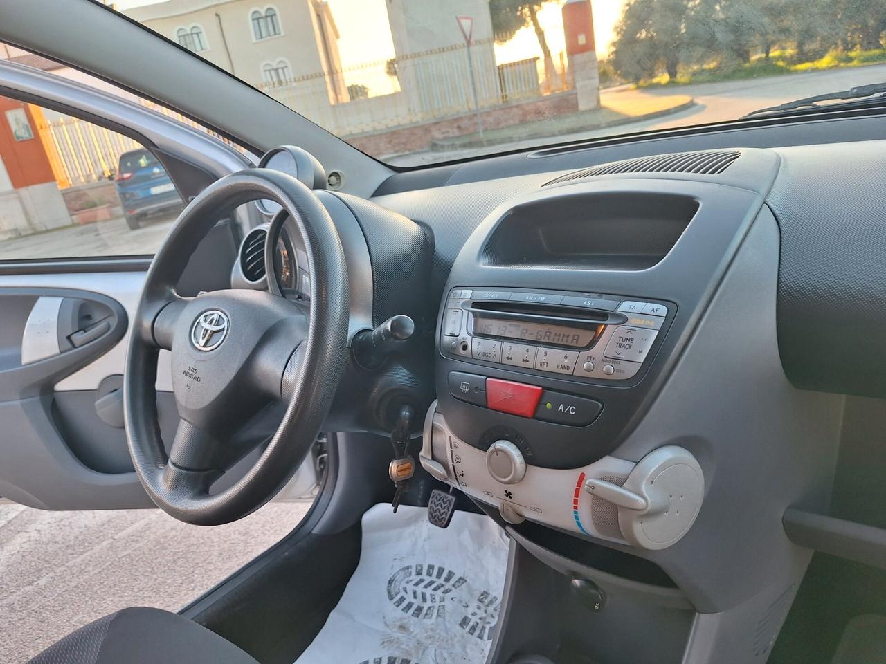 Toyota Aygo 1.0 VVT-i 5 porte "PERFETTA"