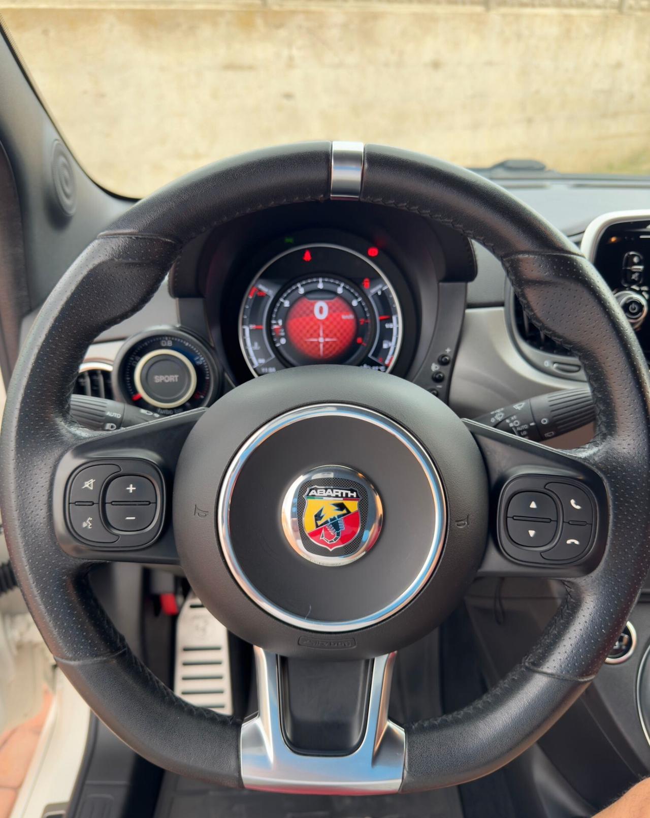 Abarth 595 1.4 Turbo T-Jet 165 CV Turismo