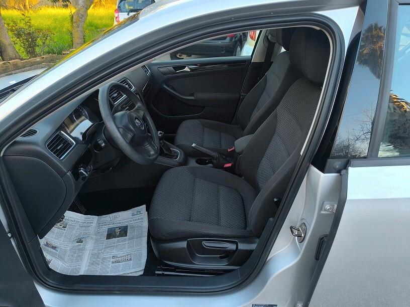 Volkswagen Jetta 1.6 TDI BlueMotion Technology