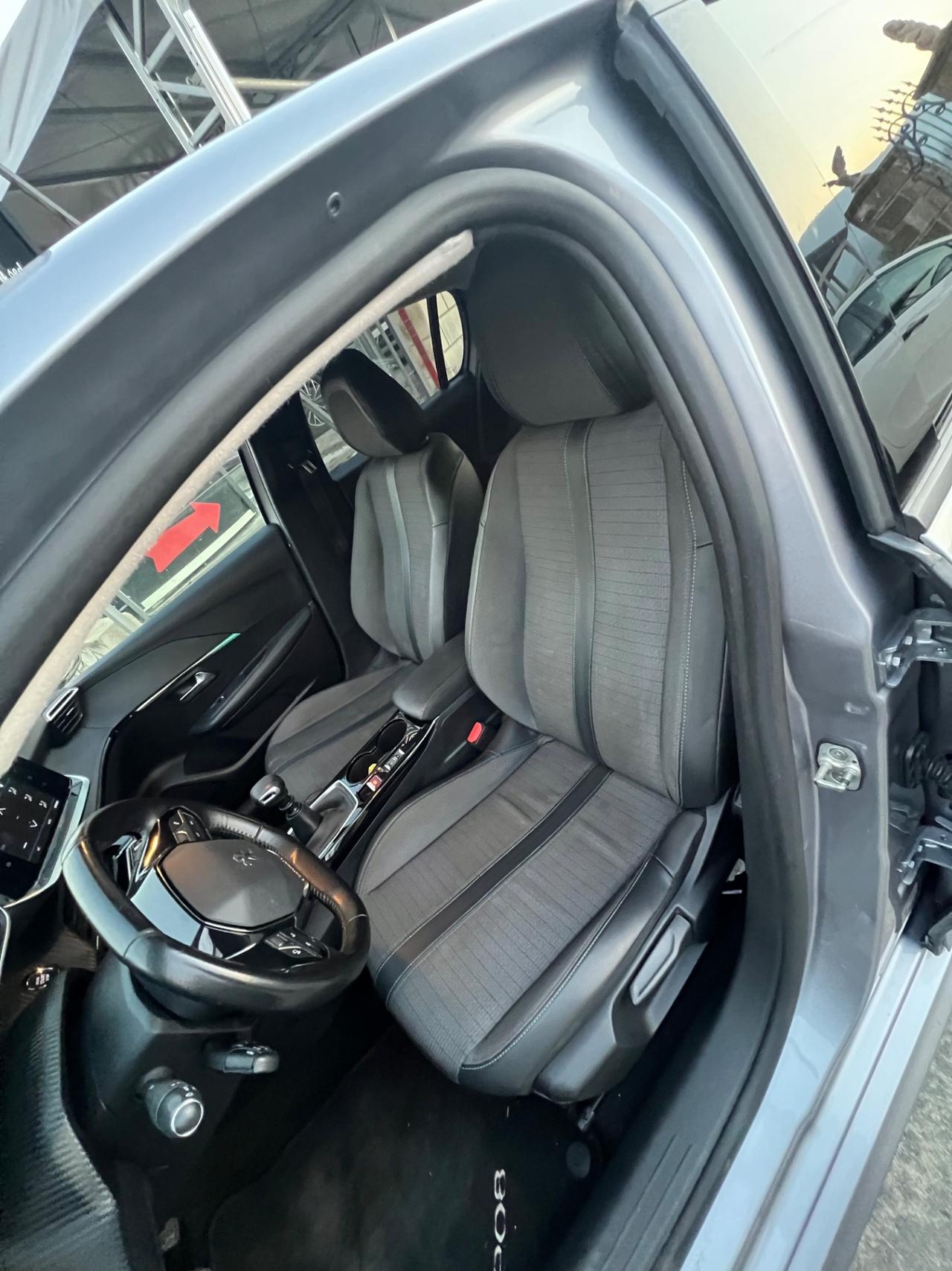 Peugeot 208 BlueHDi 100 Stop&Start 5 porte Allure Navi Pack