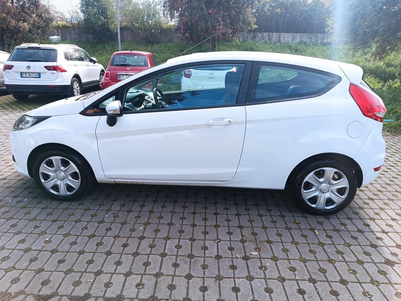 Ford Fiesta 1.4 3 porte