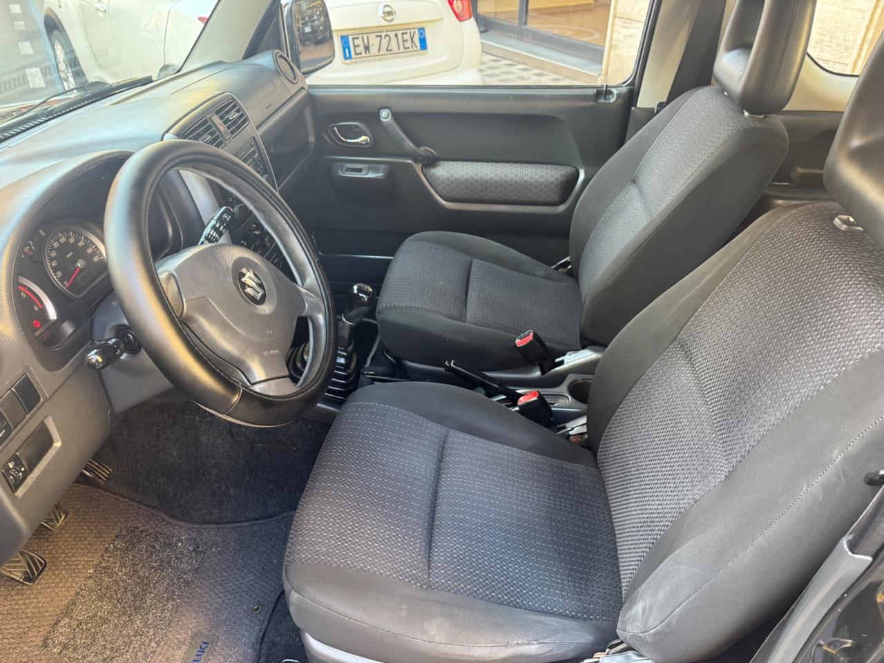 Suzuki Jimny 1.5 DDiS Diesel 4WD JLX 4x4