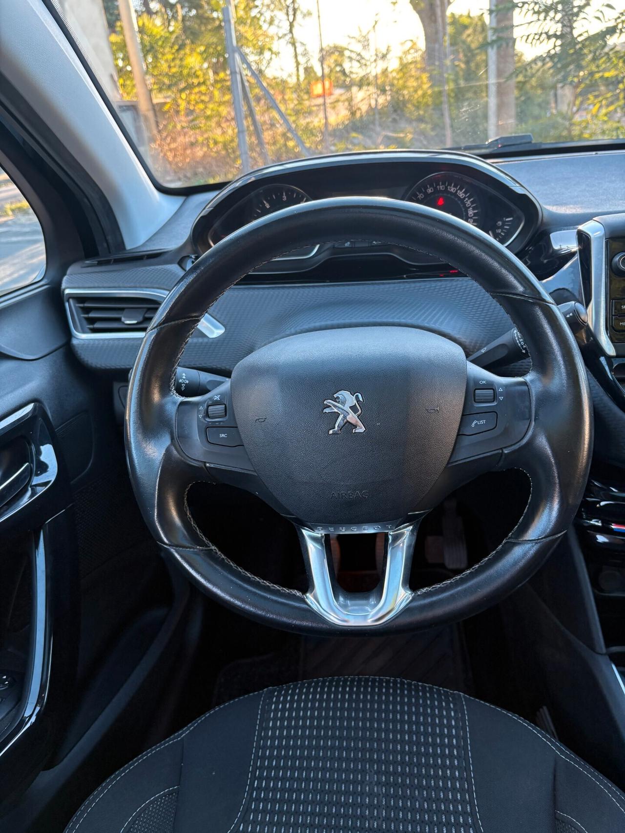 Peugeot 208 Allure KM Certificati (Tetto panoramico)