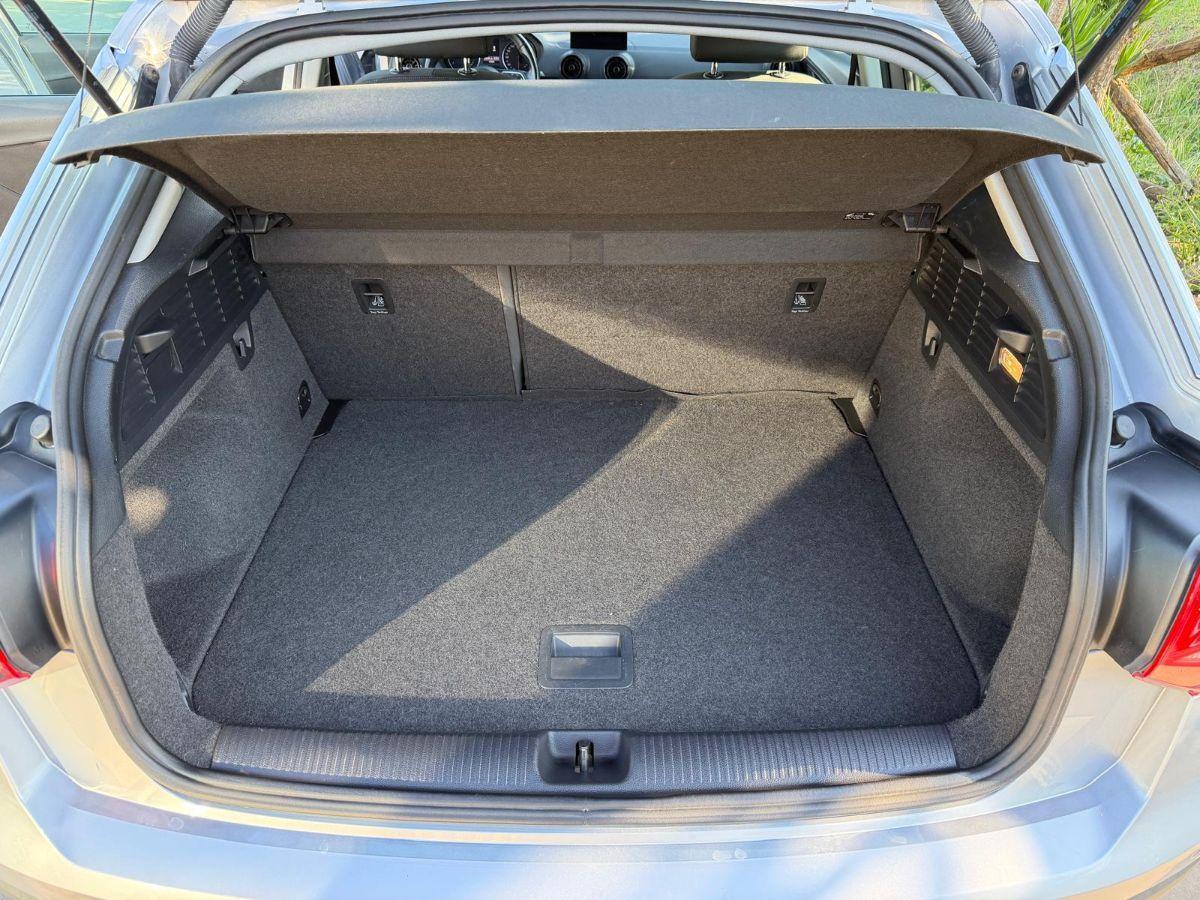 AUDI - Q2 - 1.6 TDI Business