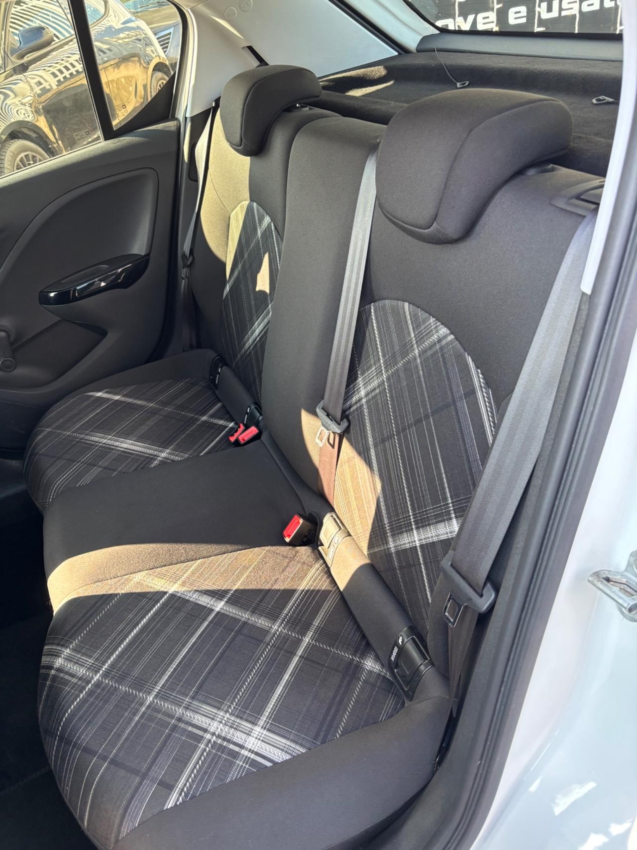 Opel Corsa 1.4 90CV GPL Tech 5 porte b-Color