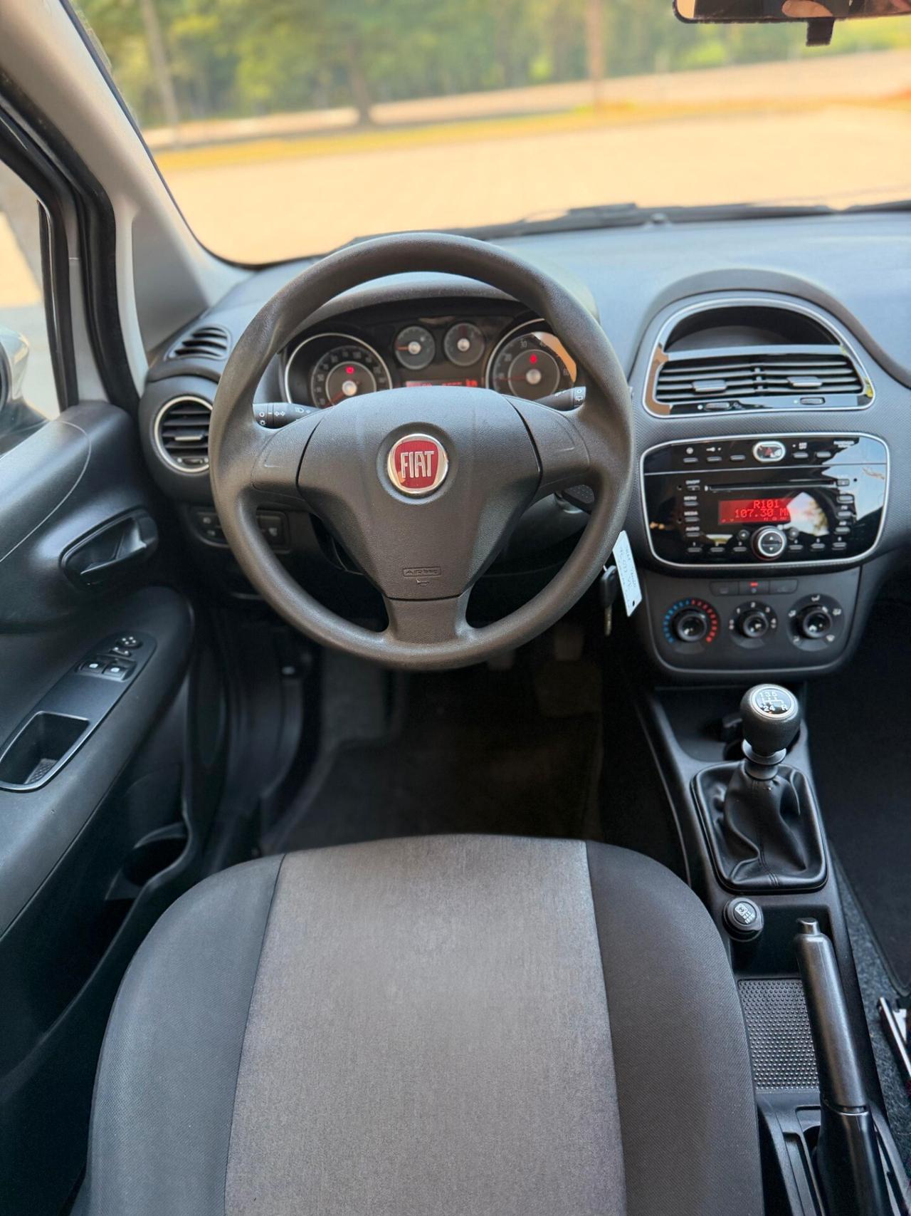 Fiat Punto 1.2 benzina 8V 5 porte neopatentati