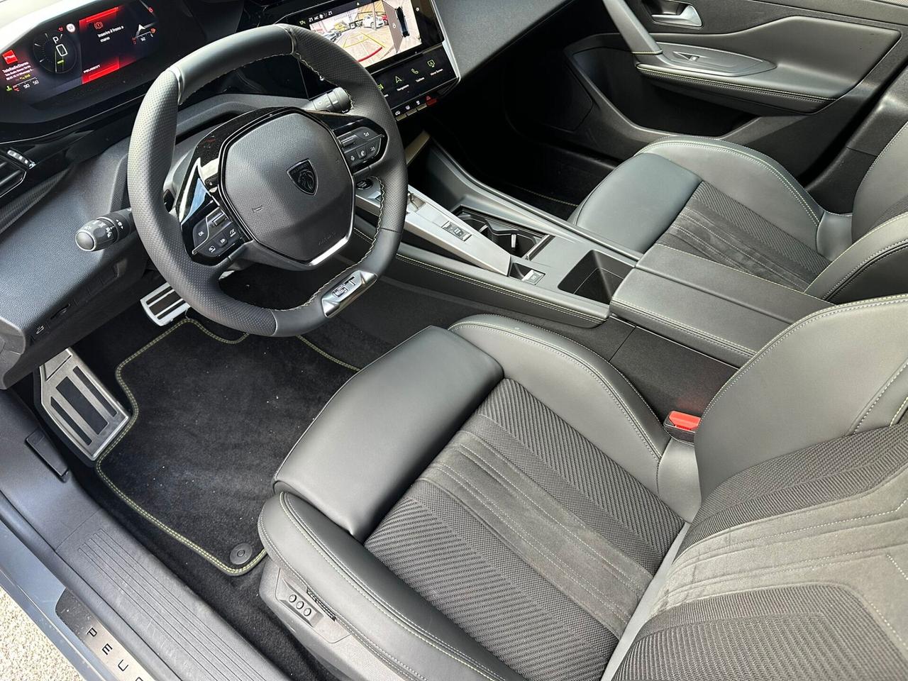 Peugeot 408 Hybrid 145 e-DCS6 GT my25