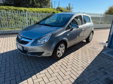 Opel Corsa 1.2 5 porte Club