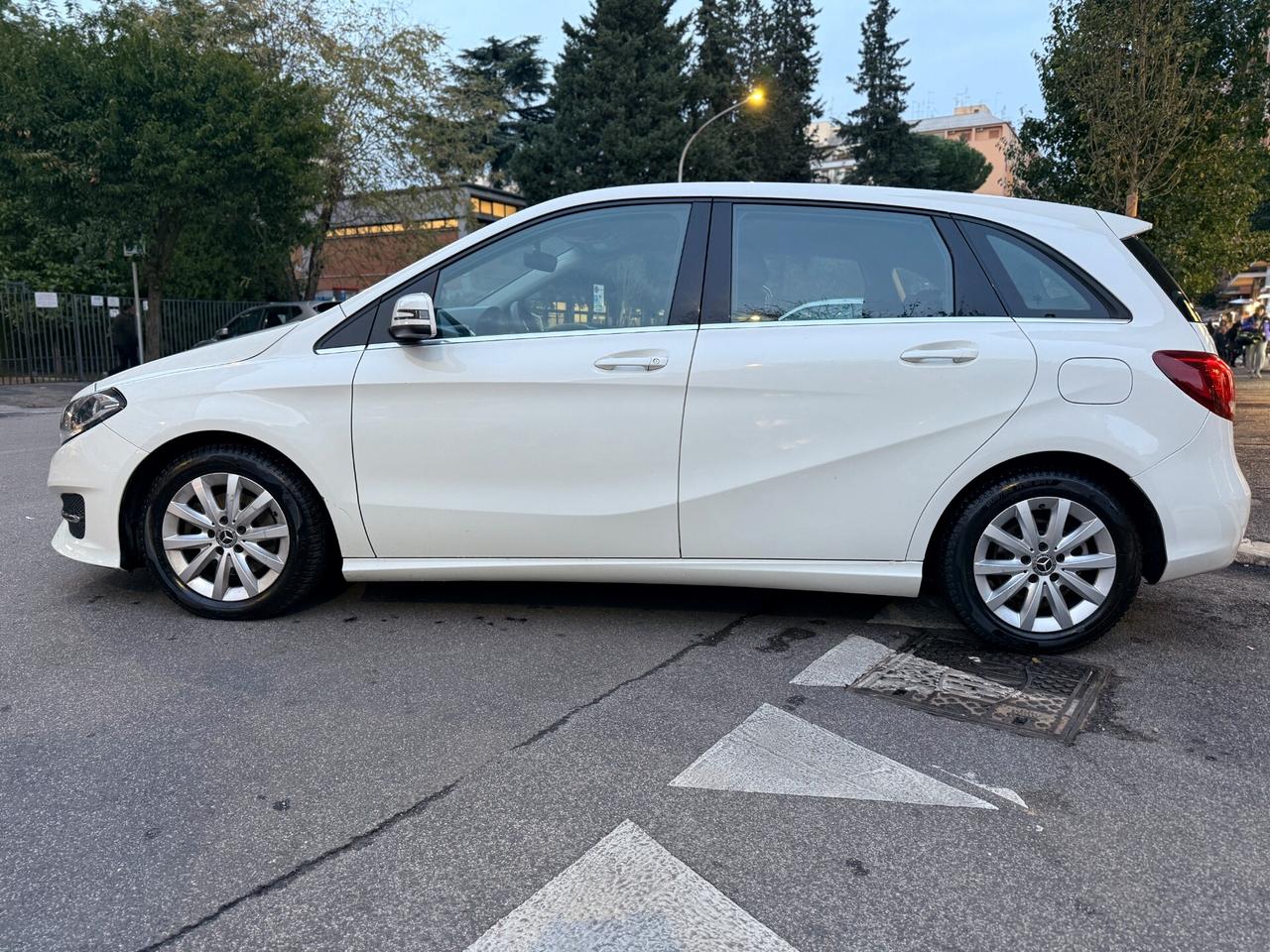 Mercedes B200 cdi 136cv Automatica UNIPRO