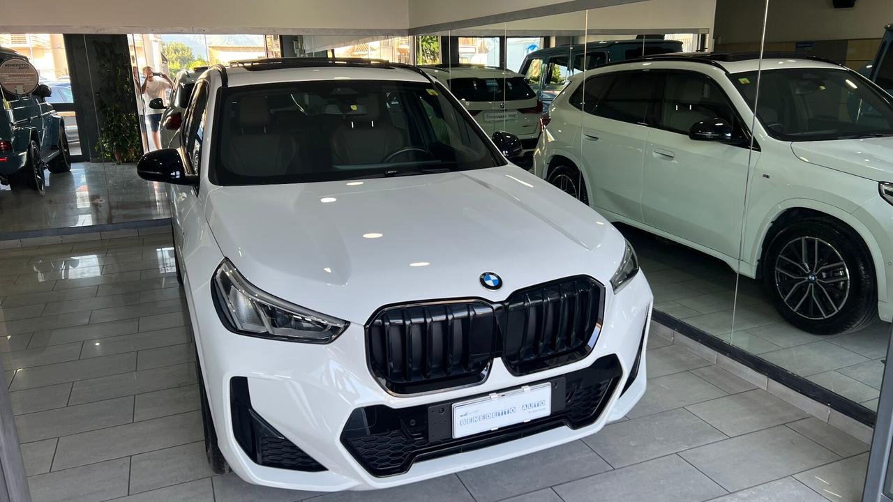 BMW X1 M SPORT TETTO UFF ITALIA