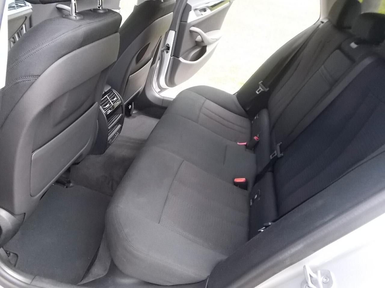 Bmw 518d Touring 150cv Aut. *FULL OPT.* da VETRINA