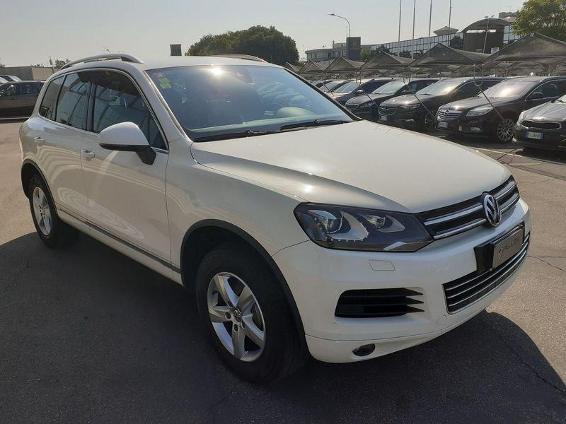 Volkswagen Touareg 3.0 TDI tiptronic Executive-GARANZIA-1°PROP
