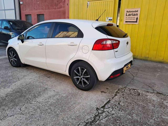 KIA Rio 1.4 CRDi WGT 5p. EX