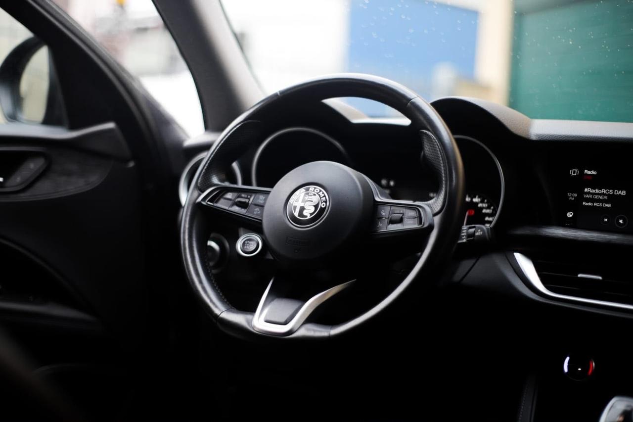 Alfa Romeo Stelvio 2.2 Turbodiesel 190 CV AT8 Q4 Sprint