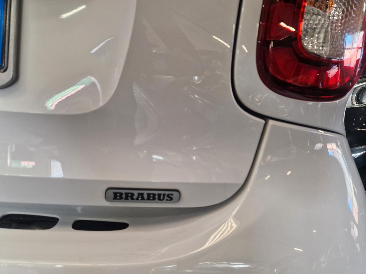 Brabus xclusive total white 77000km garanzia strafull