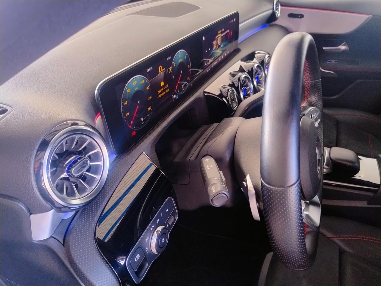 Mercedes-benz A 180 d Automatic Premium Amg-Line