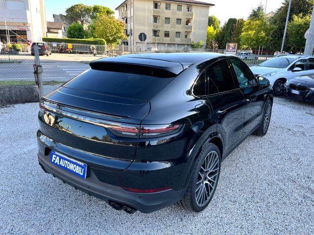 PORSCHE Cayenne Coupé 3.0 V6 E-Hybrid Platinum Edition