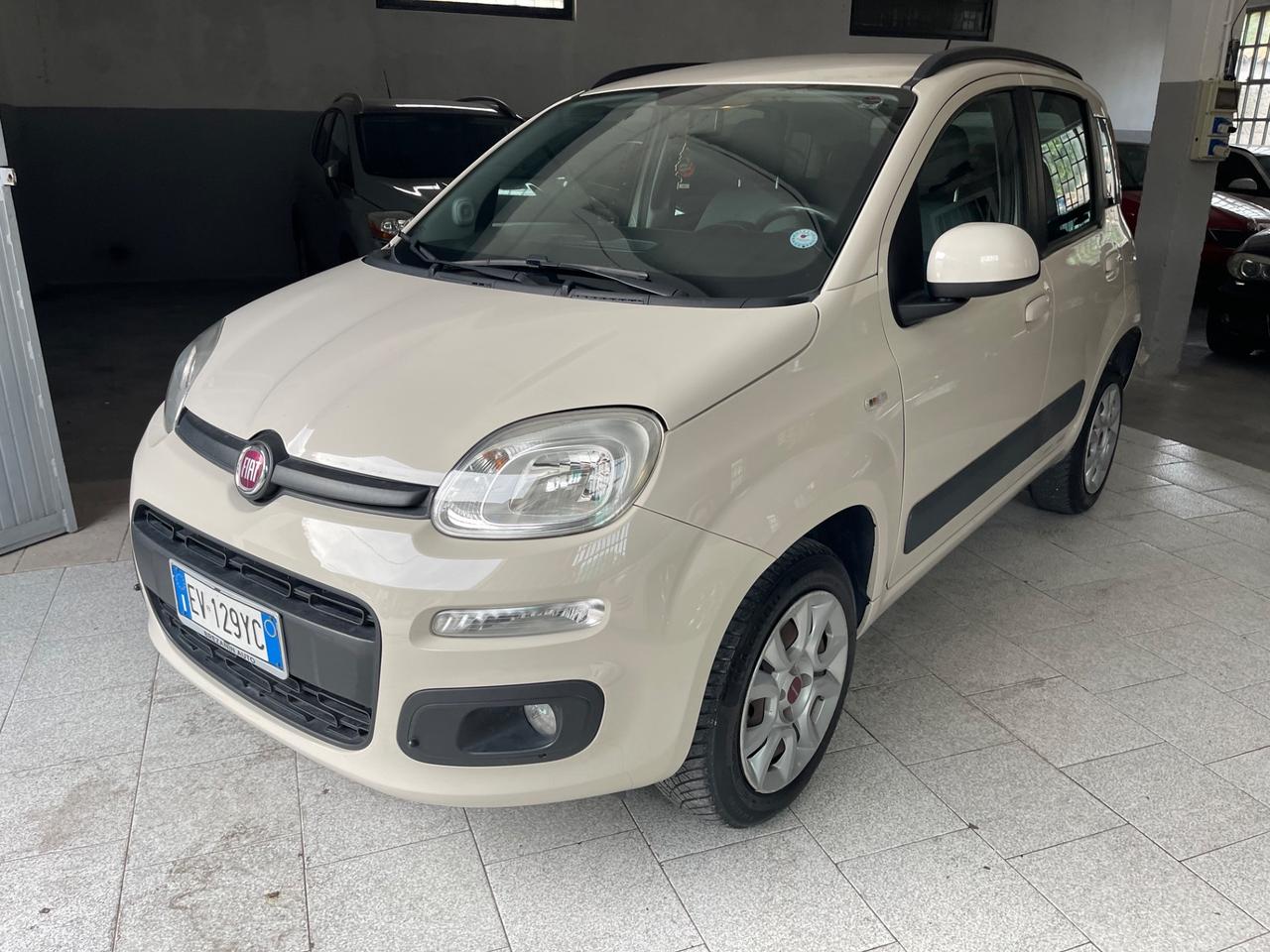Fiat Panda 0.9 TwinAir Turbo Natural Power Lounge (62 kw)