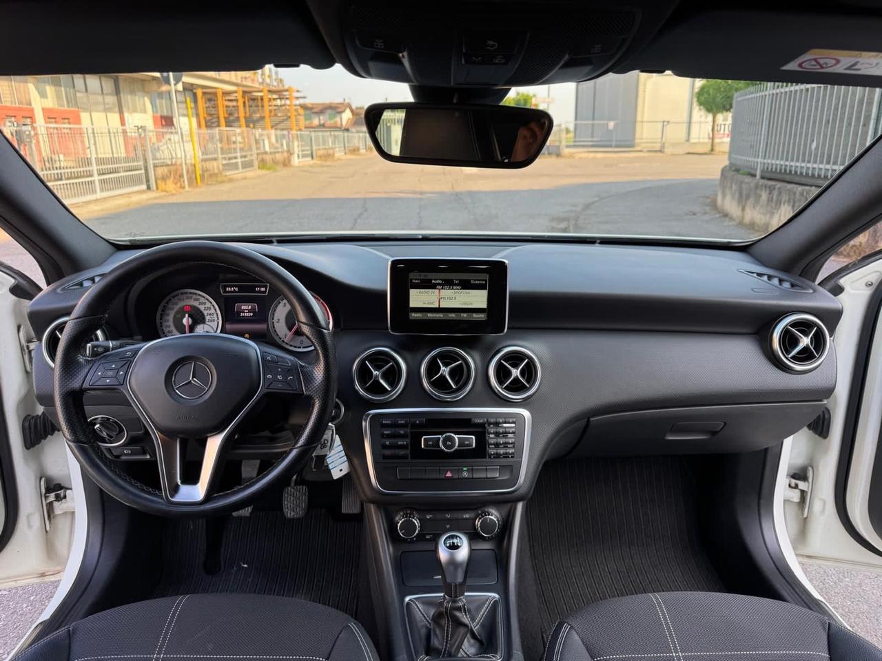Mercedes-benz A 200 A 200 CDI Automatic Night Edition