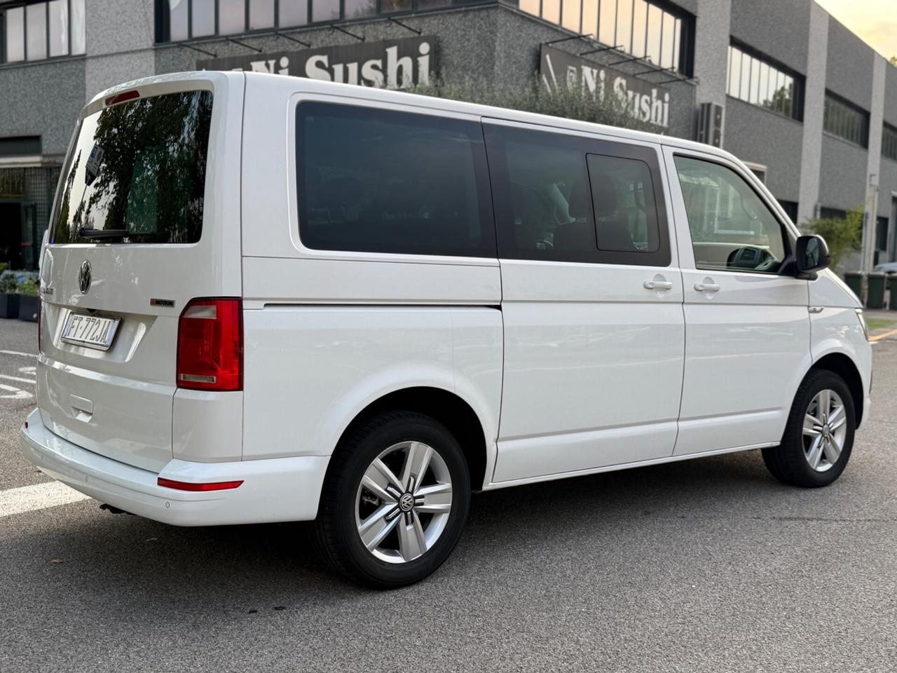 Volkswagen Caravelle 2.0 TDI 150CV DSG 4 Motion PC Comfortline