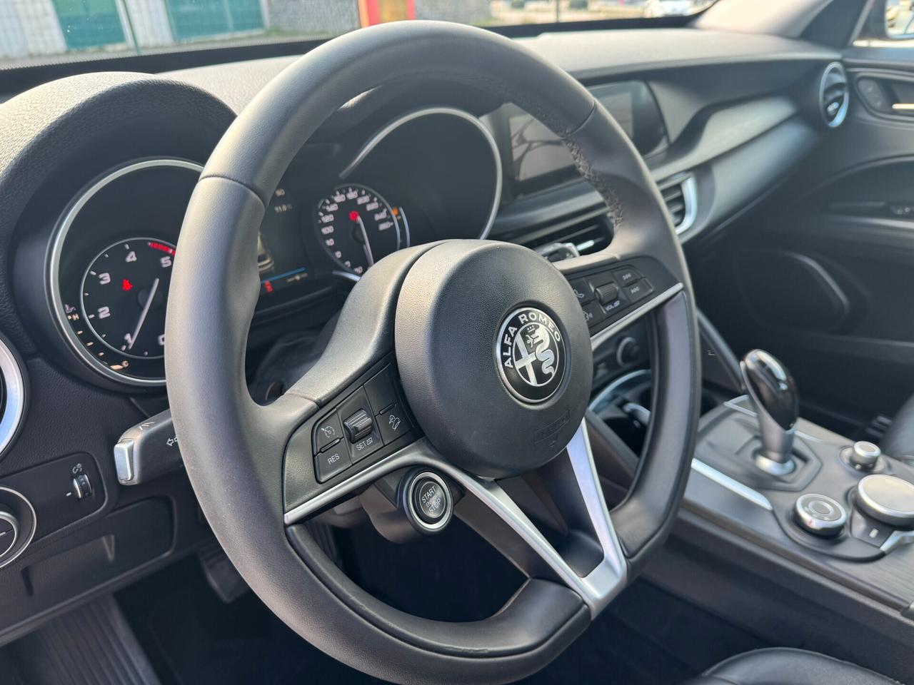 Alfa Romeo Stelvio 2.2 Turbodiesel 210 CV AT8 Q4 Executive