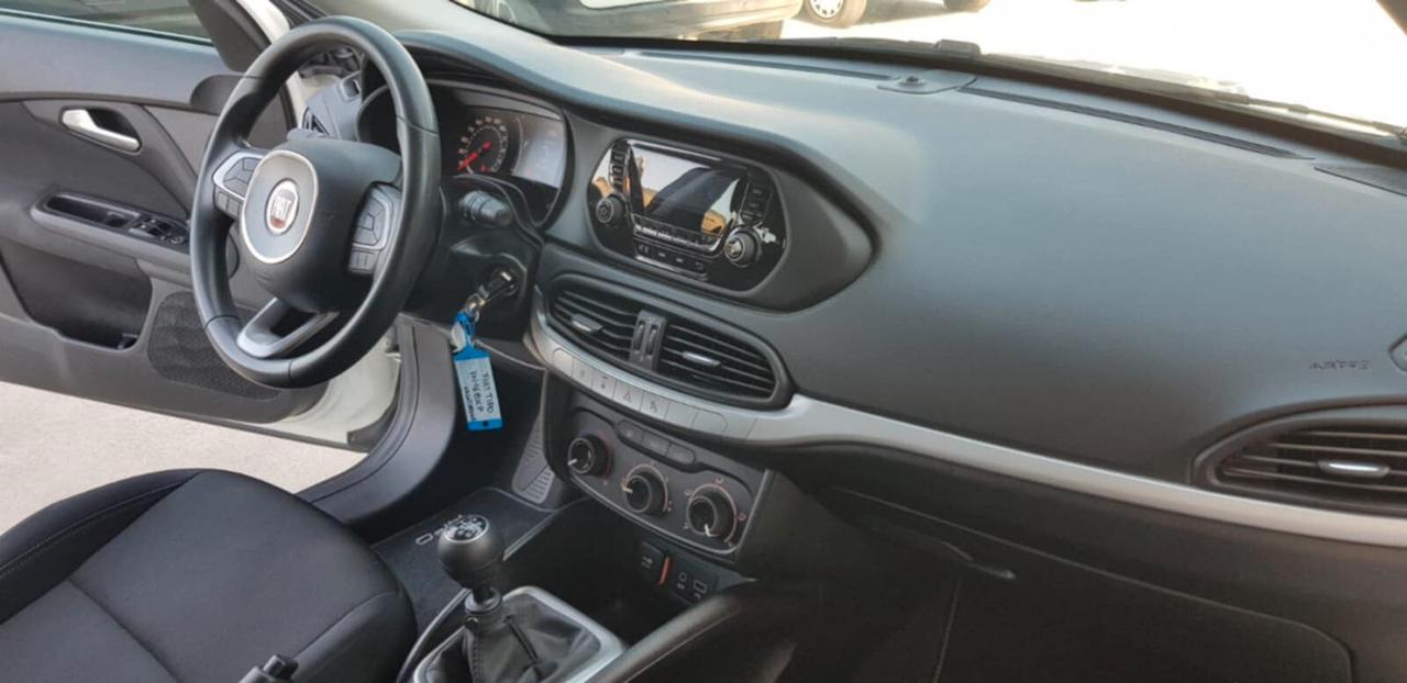 Fiat Tipo 1.4 5 porte 95cv Easy