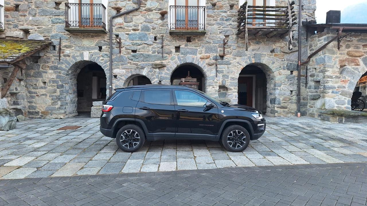 Jeep Compass TrailHawk Ridotte Tetto