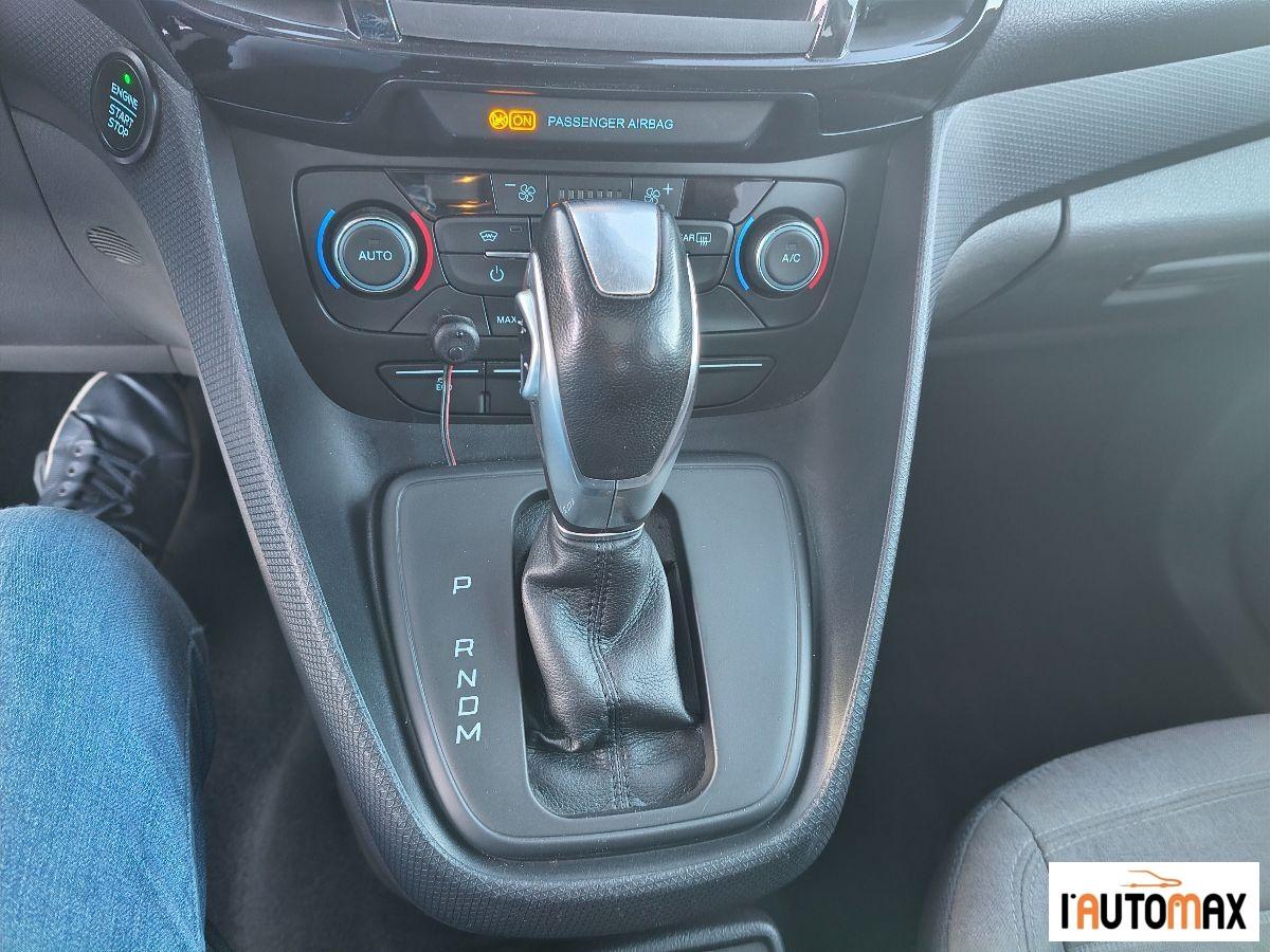 FORD - Tourneo Connect - 1.5 TDCi 120CV aut. Tit.