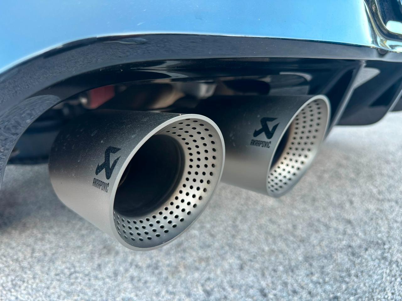 Volkswagen Golf 2.0 TSI DSG 4Motion R/TETTO/AKRAPOVIC/MATRIX/BLACK EDITION/PROMO/