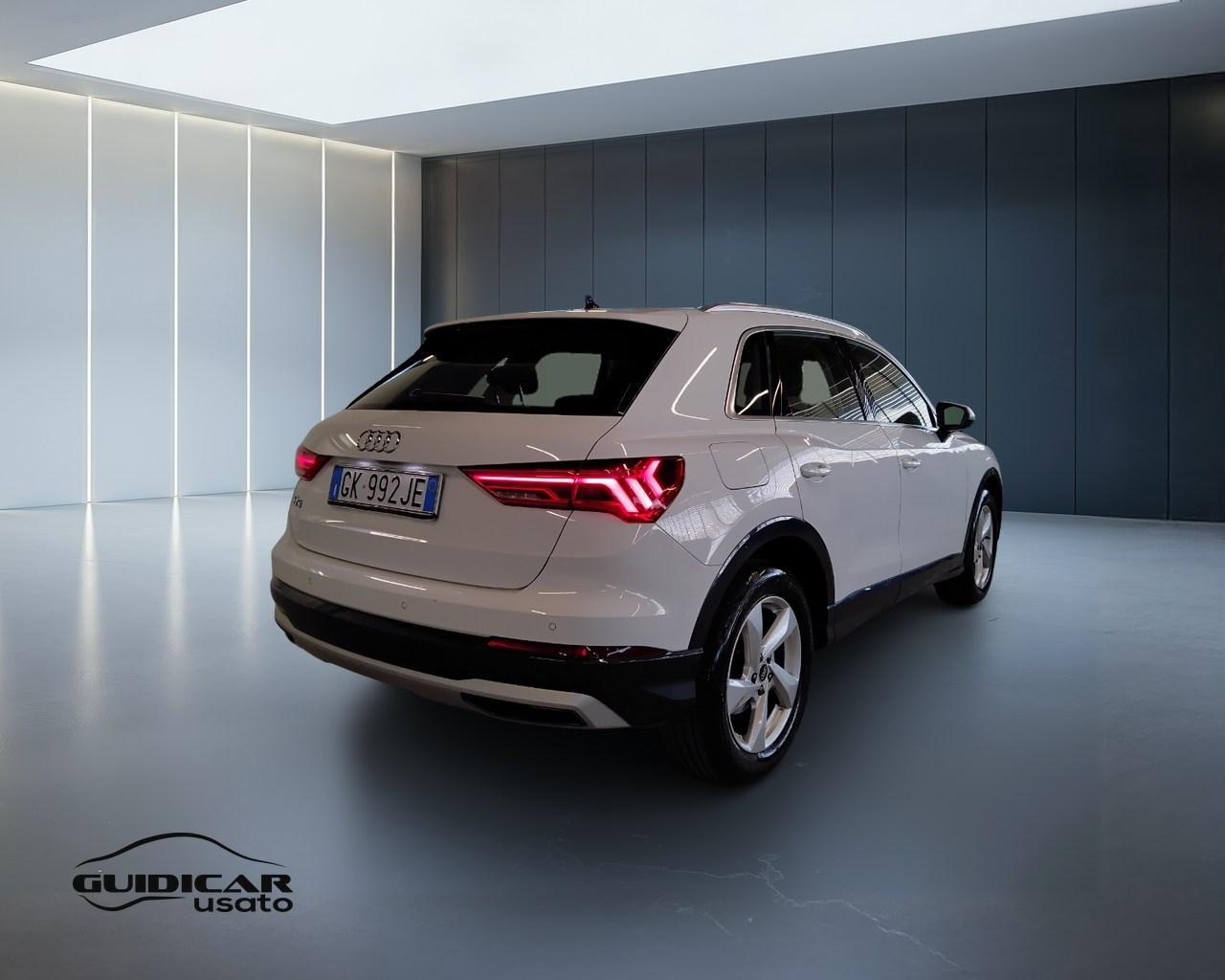 AUDI Q3 II 2018 - Q3 35 2.0 tdi Business Advanced