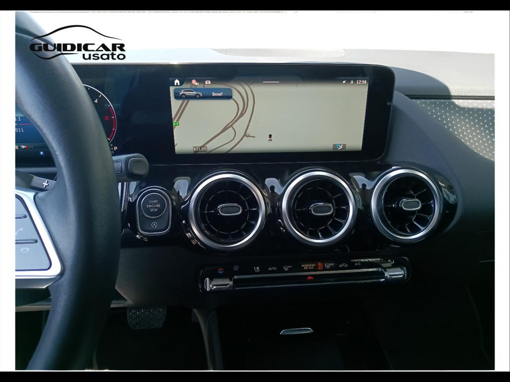 Mercedes-Benz GLA-H247 2023 - GLA 180 d Progressive Advanced auto