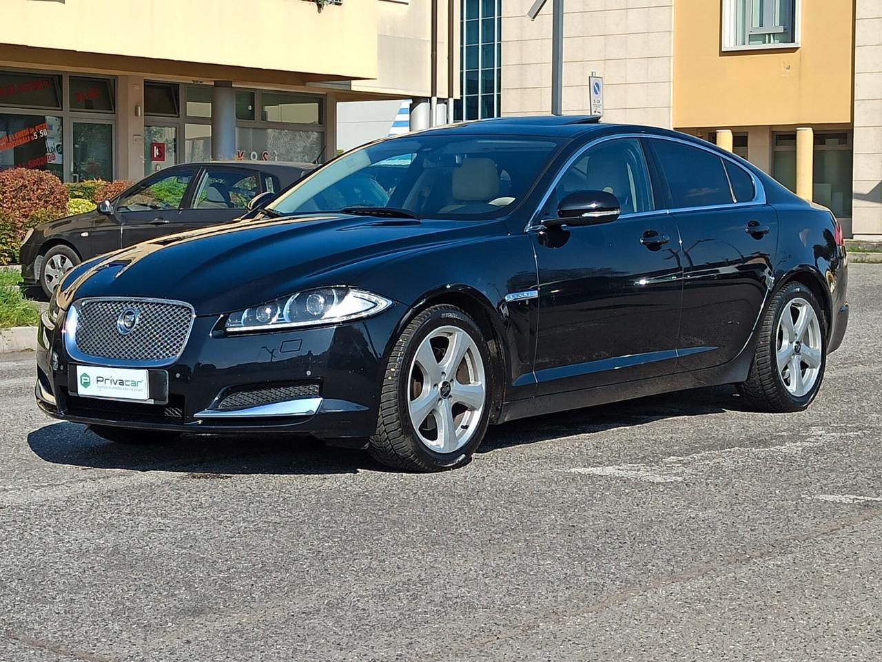 Jaguar XF 3.0 DS V6 Luxury