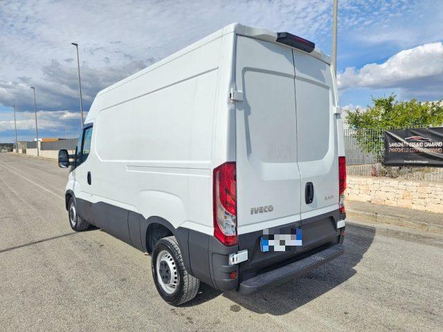 IVECO Daily 35S12V 2.3 HPT PM-TM Furgone Passo 3520