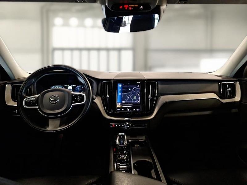 VOLVO XC60 B4 D AWD automatico Inscription