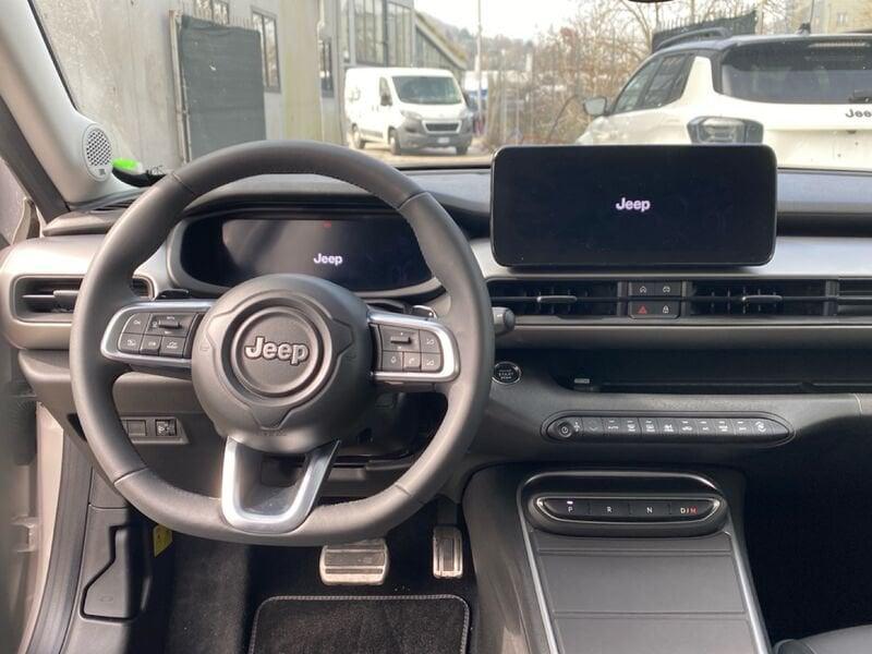 Jeep Avenger e-Hybrid 1.2 MHEV e-Hybrid Turbo Summit