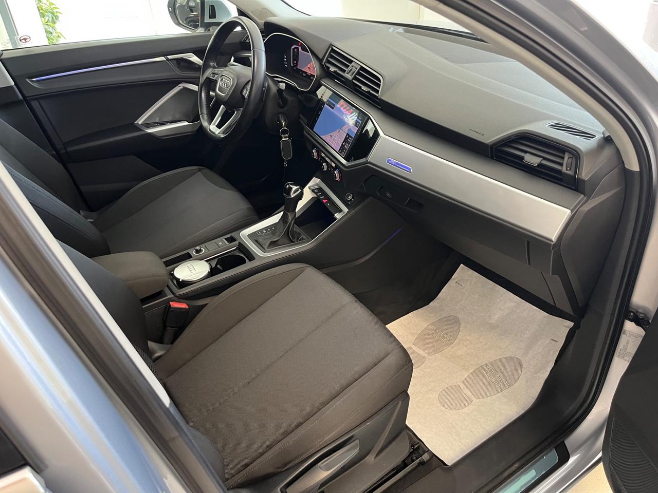 Audi Q3 35 TDI S tronic Business Advanced
