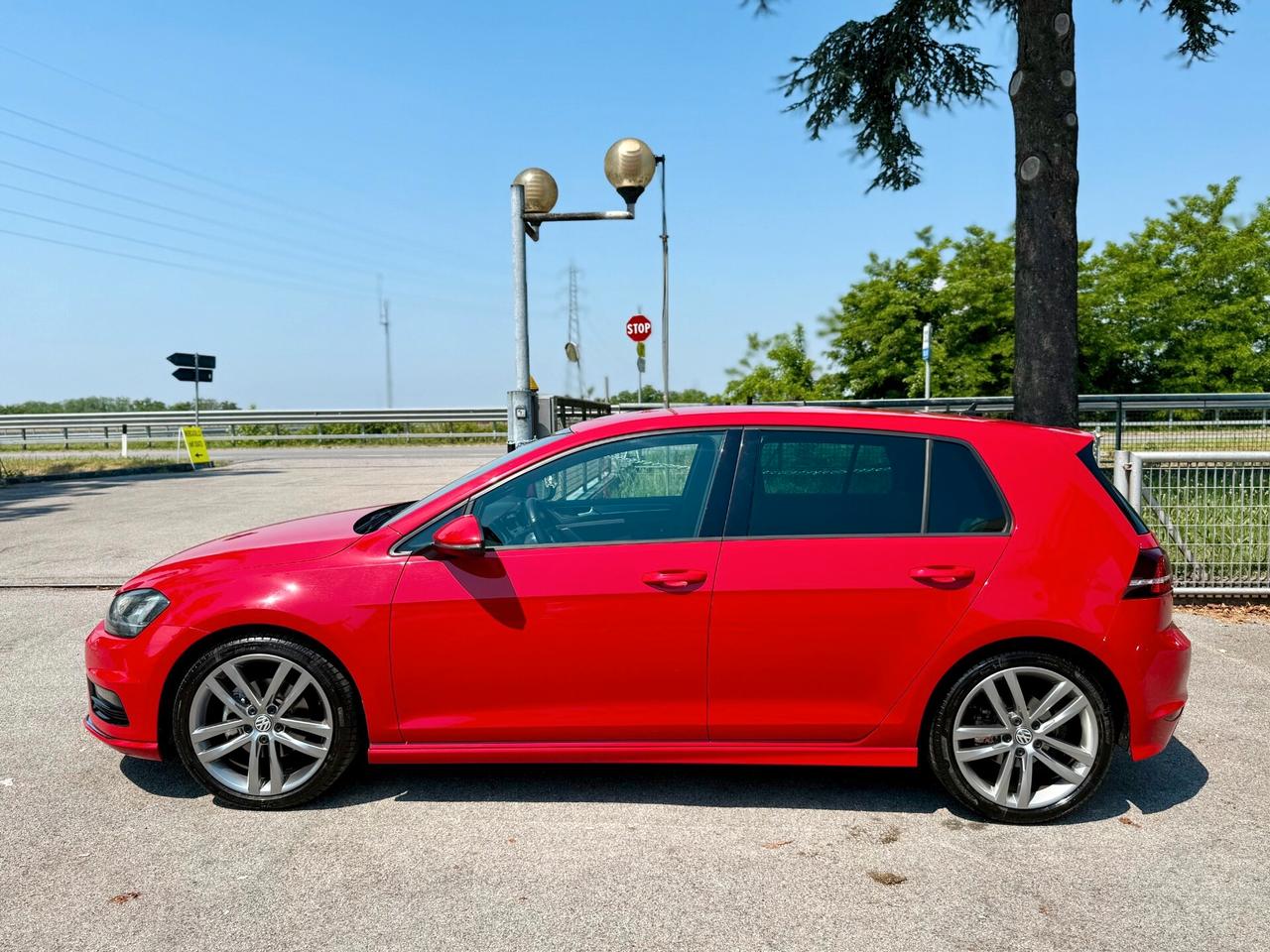 Volkswagen Golf 7 5p 1.4 tsi Sport Edition 125cv R-Line TAGLIANDI VOLKSWAGEN