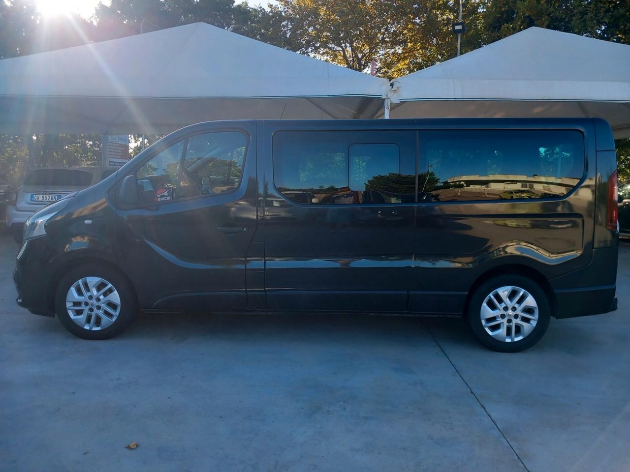 Renault Trafic 1.6 dCi 125CV S&S Intens 9 posti MOTORE SOSTITUITO CON KM 156000