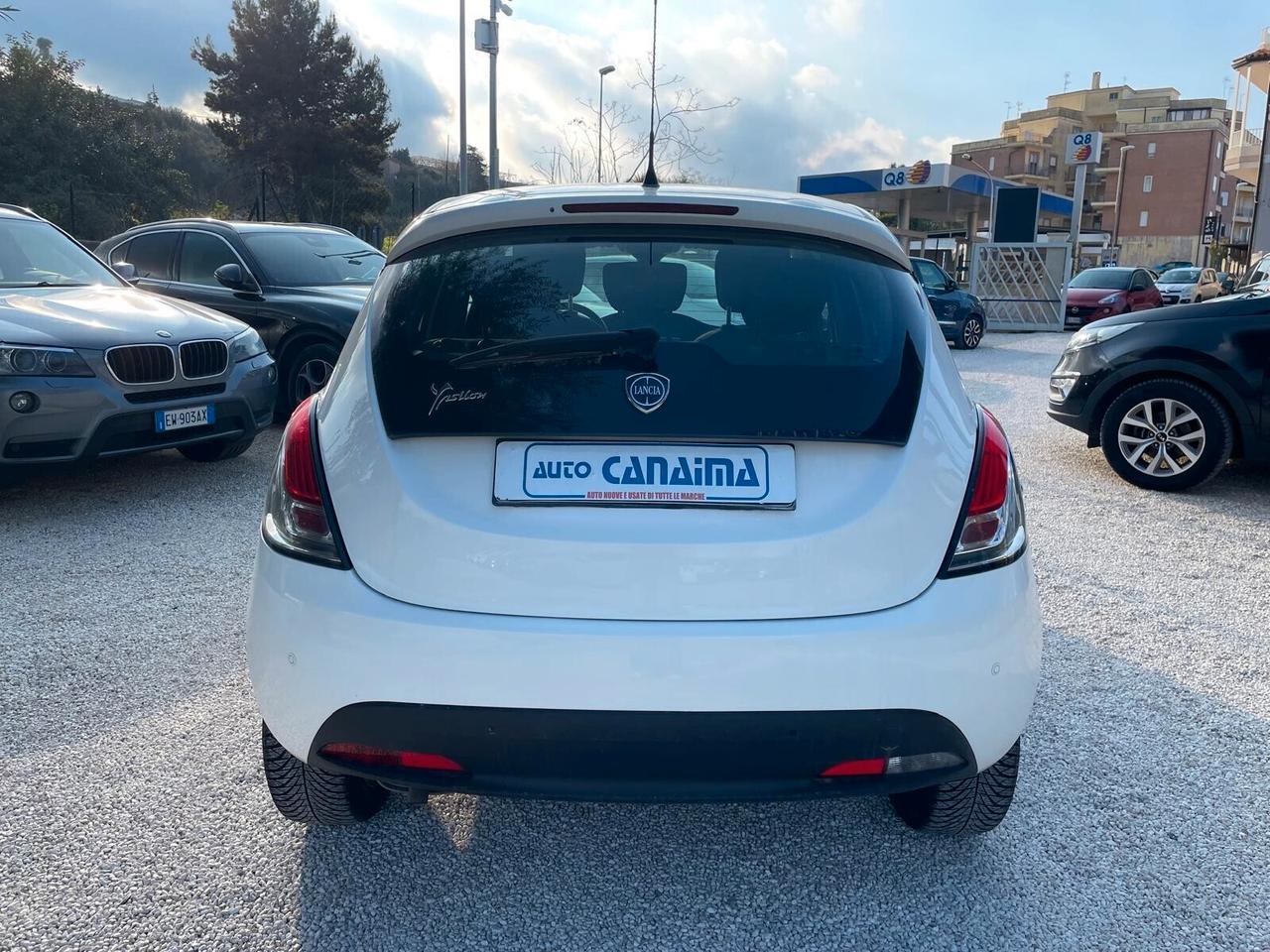 LANCIA YPSILON 1.2 B - 2015