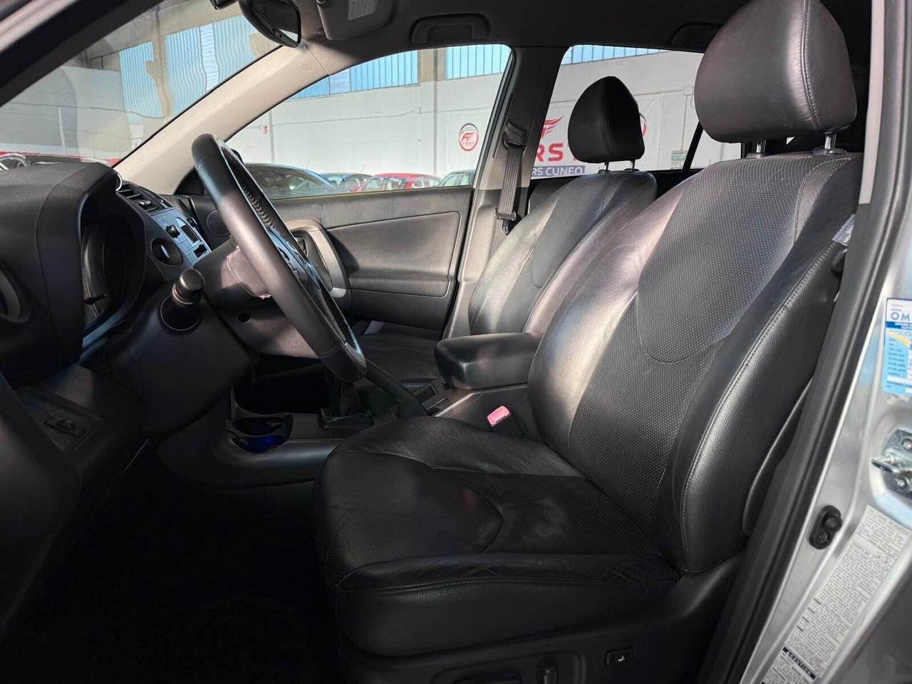 Toyota RAV4 2.2 D-4D 177 CV Luxury