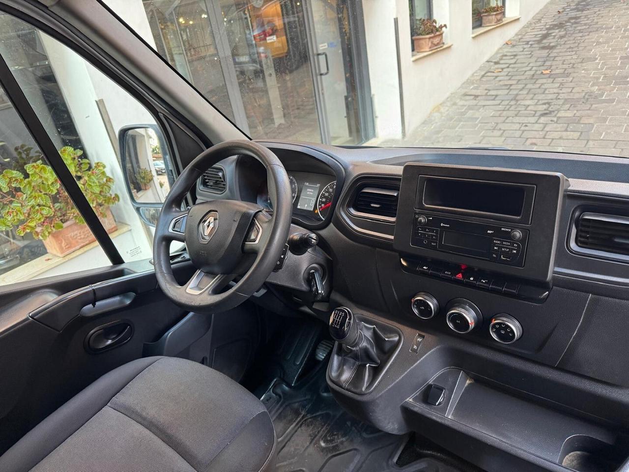 Renault Master T 35 dci 135 L2 H2