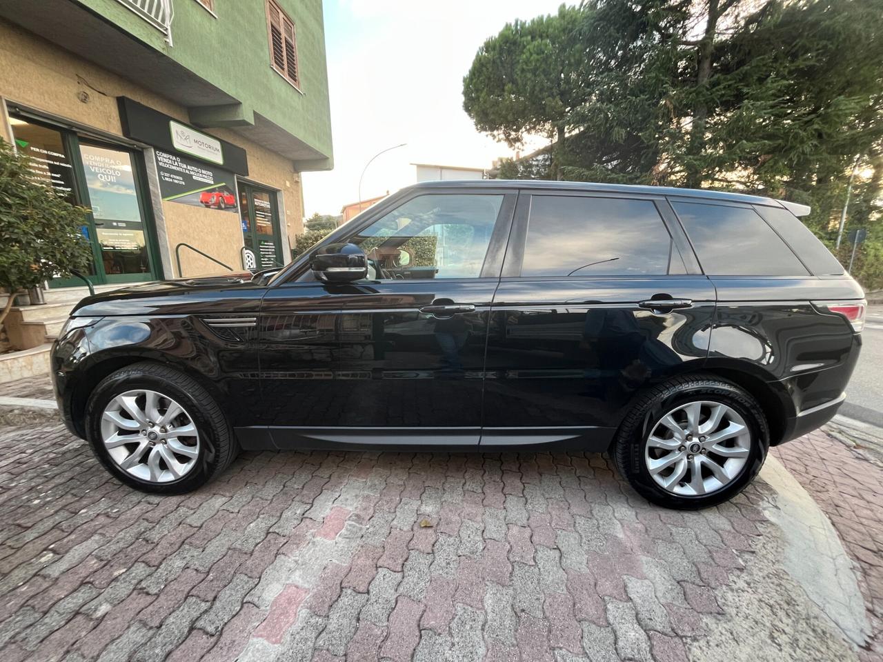Land Rover Range Sport 3.0 TDV6 SE