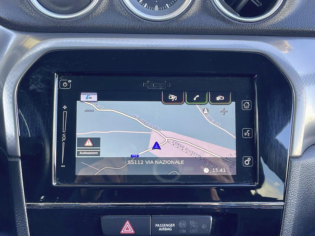Suzuki Vitara 1.6 DDiS 4WD AllGrip V-Top Navigatore-Telecamera post.-Sedili Pelle-Alcantara