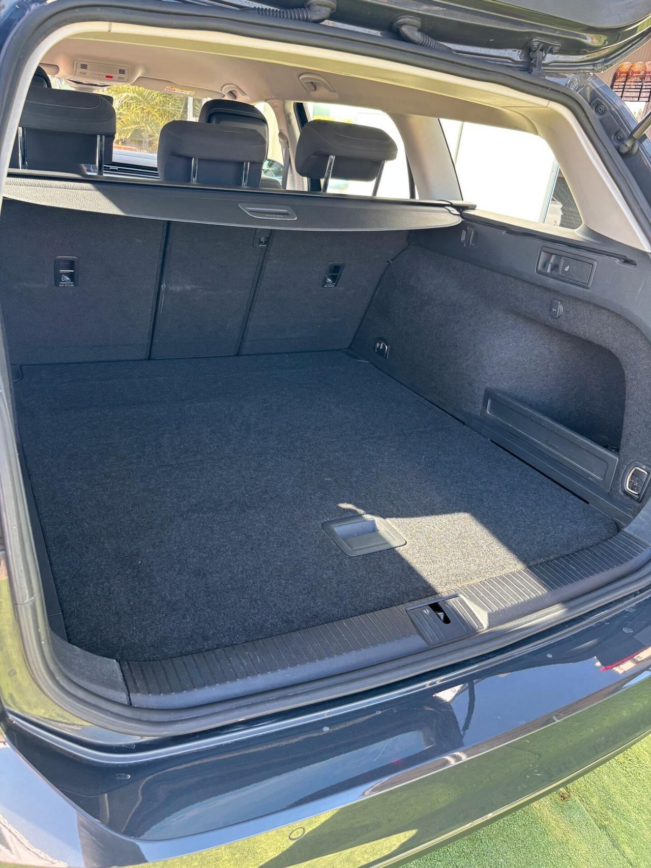 Volkswagen Passat DIESEL 2.0 TDI