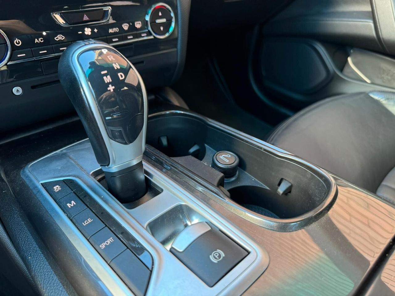 Maserati Ghibli 3.0 V6 DIESEL 250CV